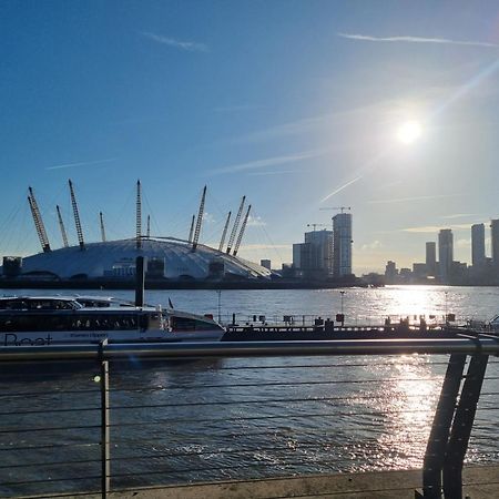 Luxury Apartment-Business-Relocation-Canary Wharf ลอนดอน ภายนอก รูปภาพ