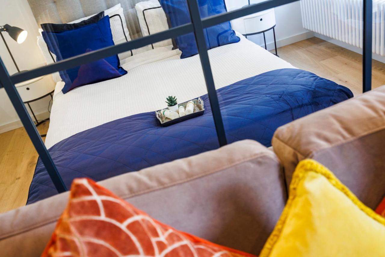 Luxury Apartment-Business-Relocation-Canary Wharf ลอนดอน ภายนอก รูปภาพ
