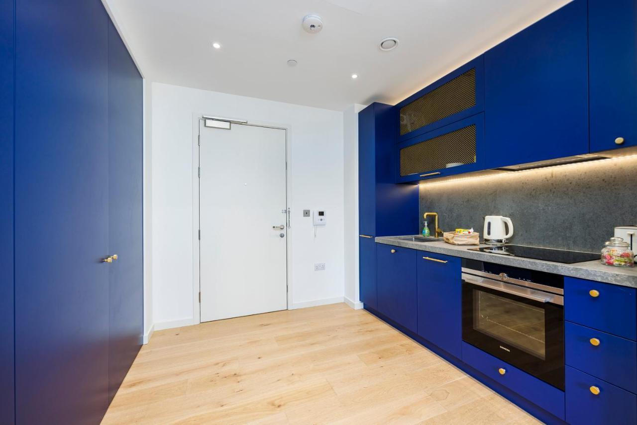 Luxury Apartment-Business-Relocation-Canary Wharf ลอนดอน ภายนอก รูปภาพ