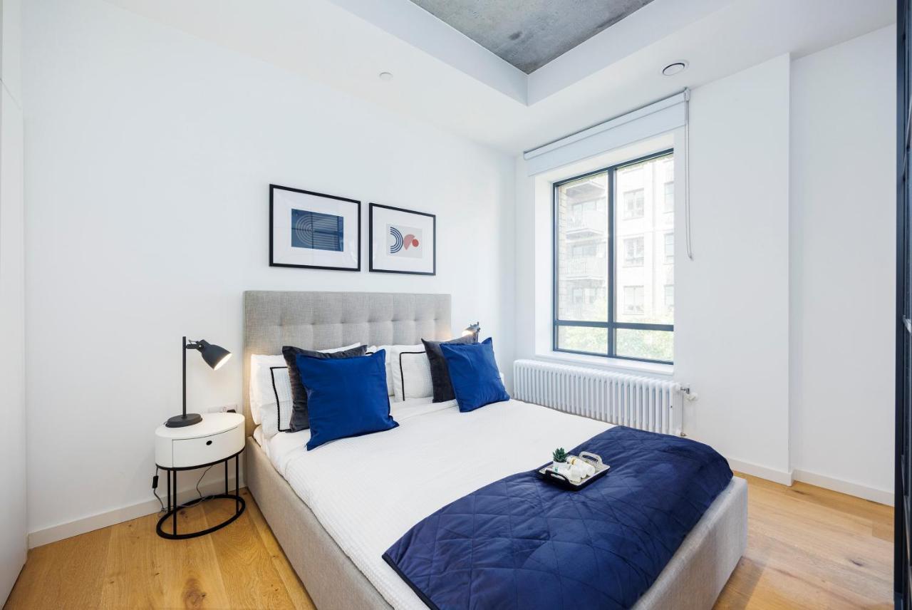 Luxury Apartment-Business-Relocation-Canary Wharf ลอนดอน ภายนอก รูปภาพ