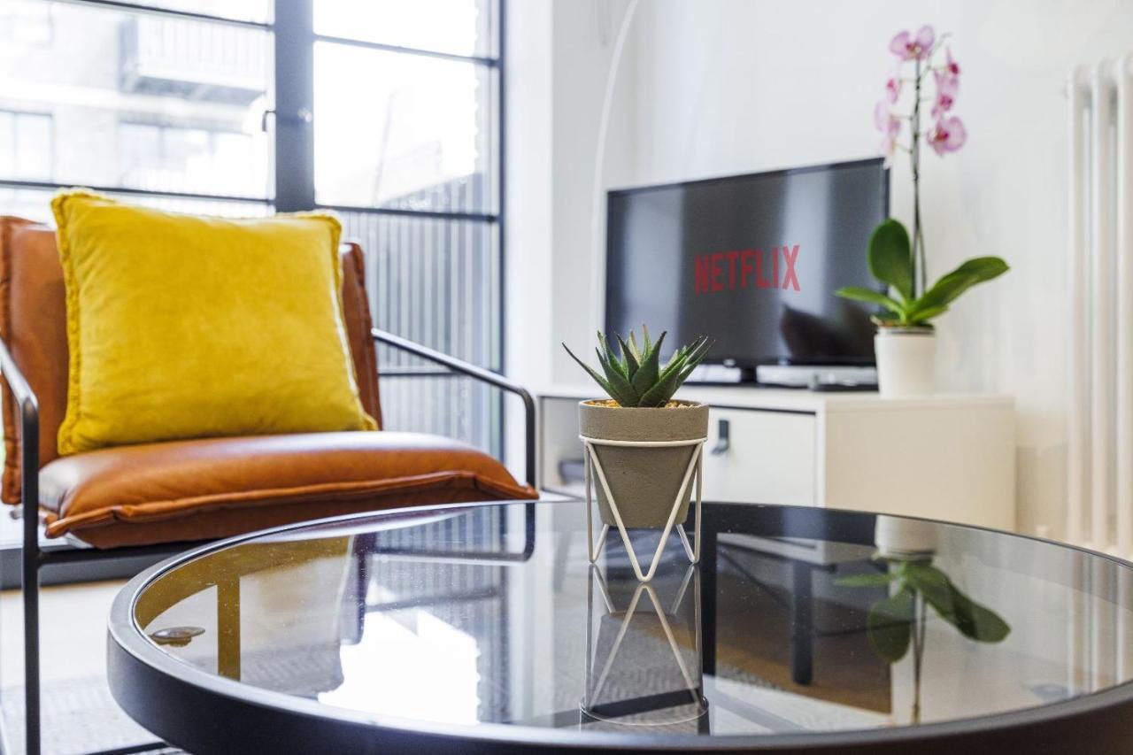 Luxury Apartment-Business-Relocation-Canary Wharf ลอนดอน ภายนอก รูปภาพ