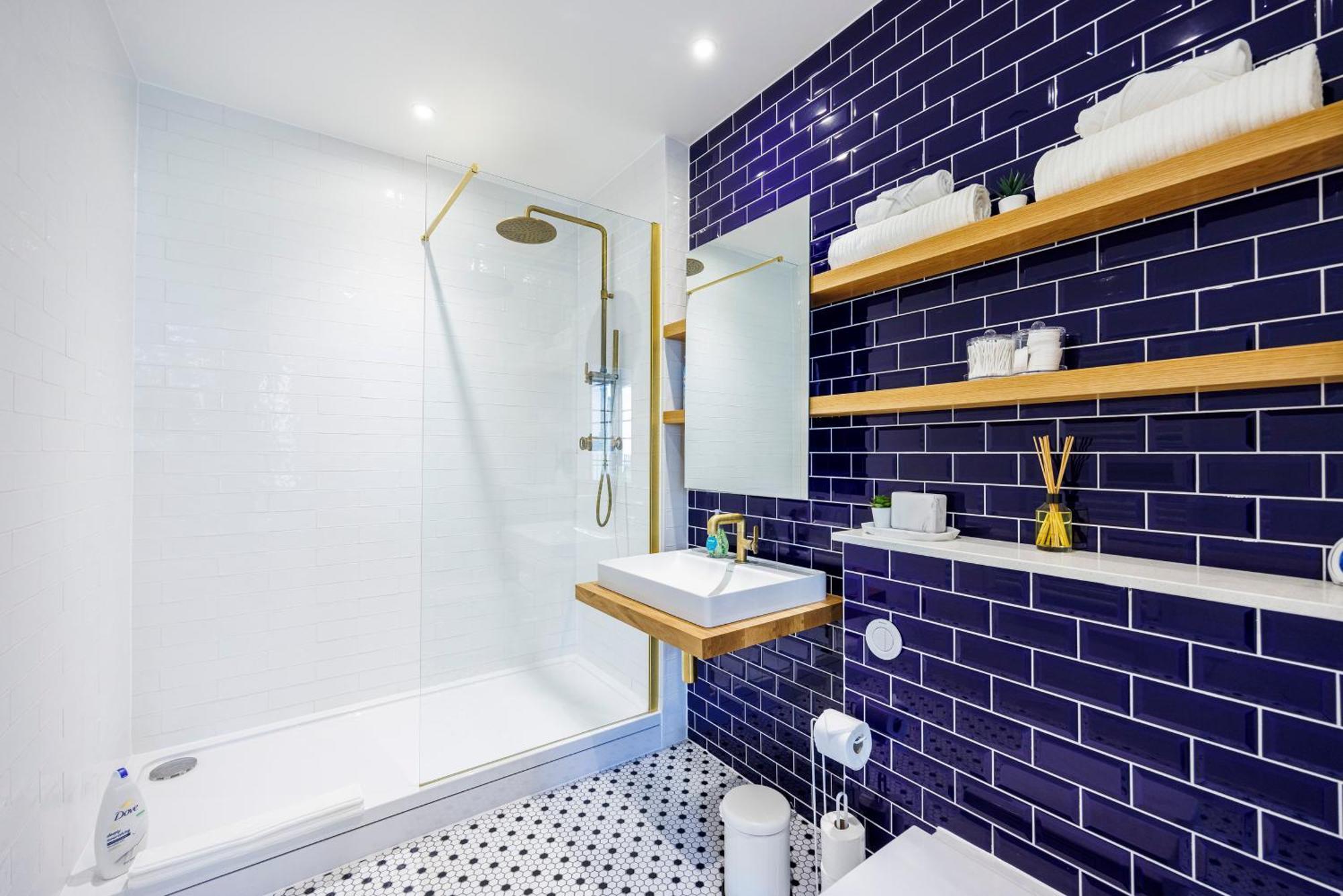 Luxury Apartment-Business-Relocation-Canary Wharf ลอนดอน ภายนอก รูปภาพ